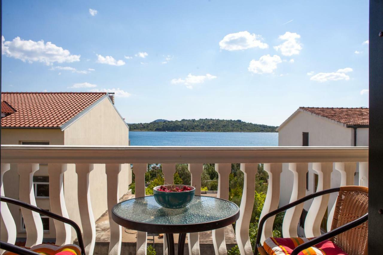 Apartments Martina Водице Экстерьер фото
